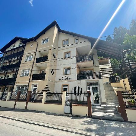 Garsoniera Family Apartment Busteni Exterior photo